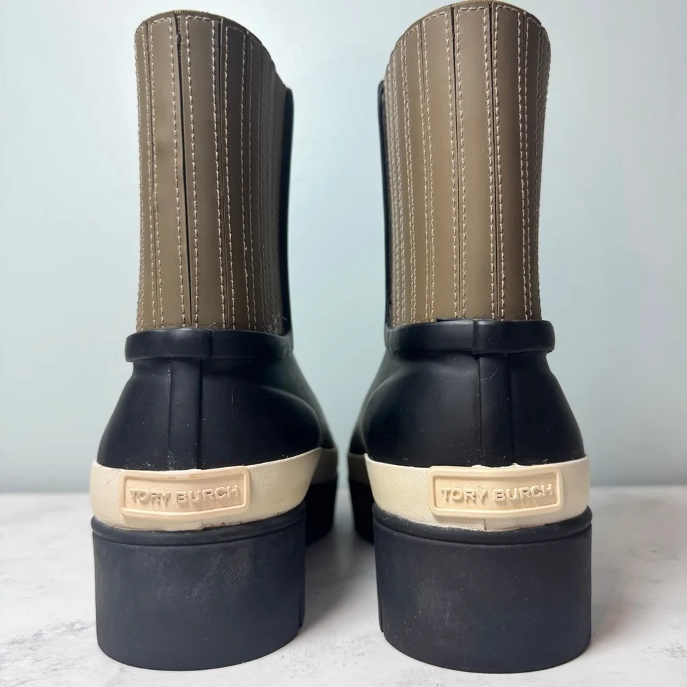 NEW Tory Burch Hurricane Rain Boots Size 7 Black White Olive Green Wellington
